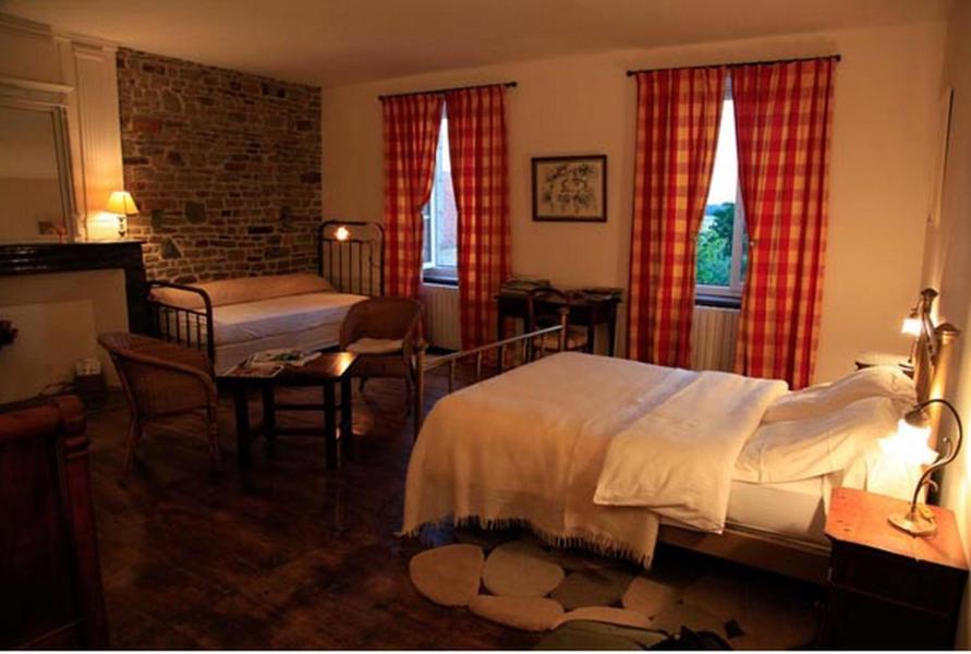 Juilley レス ブロトリーズ Bed & Breakfast 部屋 写真